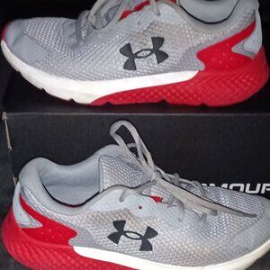 Under Armour Boys' Charged Rogue 3 Running Shoes